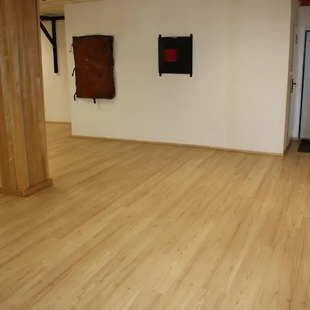 Szálloda Bk Pod Lipou