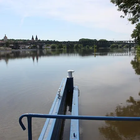 Szálloda Bk Pod Lipou Roudnice nad Labem